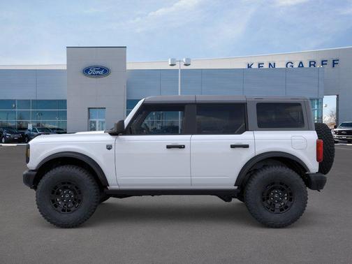 Oxford White 2026 Ford Bronco Big Bend