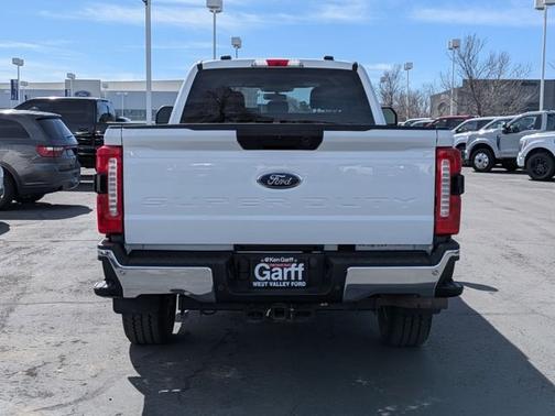 2023 Ford F-350 XLT