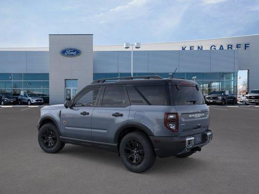 Azure Gray Metallic Tri-Coat 2026 Ford Bronco Sport Badlands