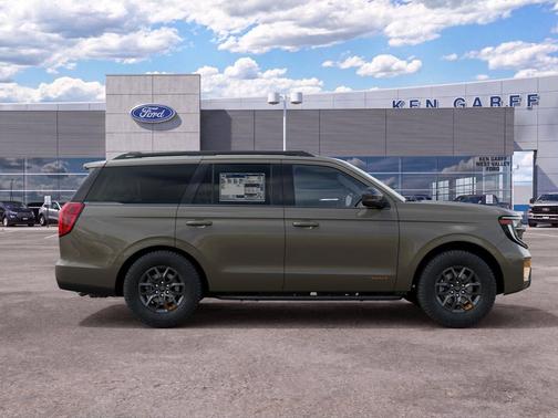 Marsh Gray 2027 Ford Expedition Tremor
