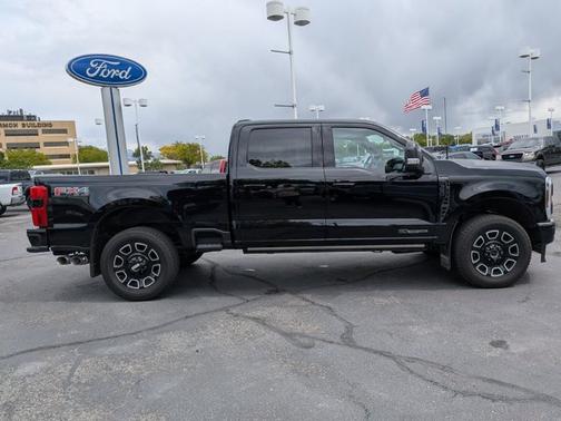 AGATE BLACK 2025 Ford F-350 PLATINUM