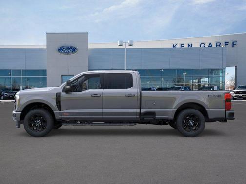 Carbonized Gray Metallic 2026 Ford F-350 Lariat