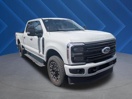 Avalanche 2026 Ford F-350 Platinum