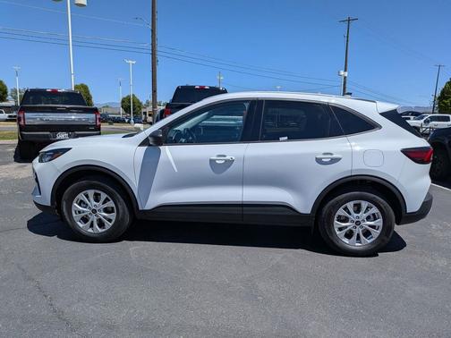 Oxford White 2025 Ford Escape Active