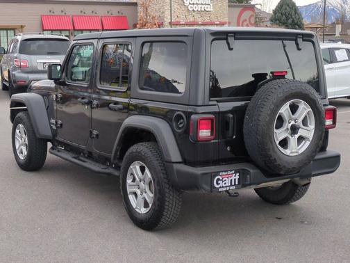 Black Clearcoat 2020 Jeep Wrangler Unlimited Sport