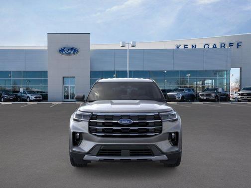 Carbonized Gray Metallic 2026 Ford Explorer Active