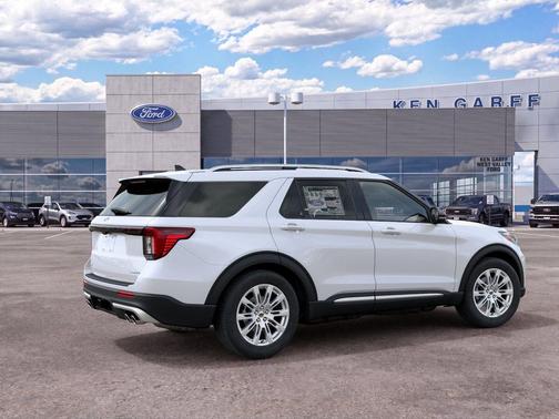 Star White Metallic Tri-Coat 2027 Ford Explorer Platinum