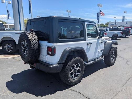 Bright White Clearcoat 2021 Jeep Wrangler Rubicon
