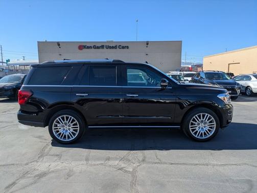 AGATE BLACK METALLIC 2024 Ford Expedition LIMITED