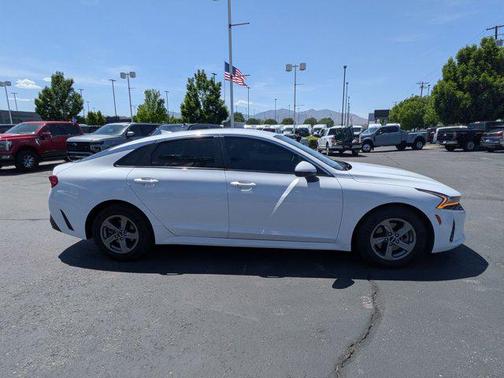 Glacial White Pearl 2023 Kia K5 LXS