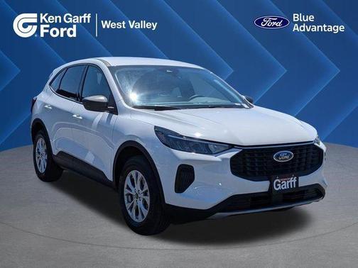 Oxford White 2025 Ford Escape Active