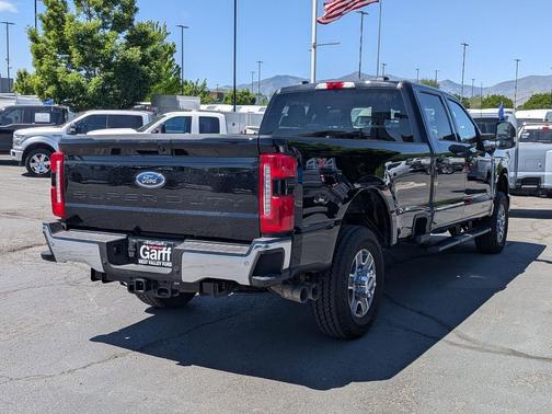 Agate Black Metallic 2025 Ford F-350 Lariat