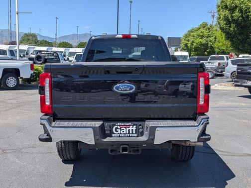 Agate Black Metallic 2025 Ford F-350 Lariat