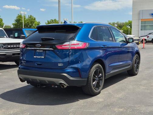 Atlas Blue Metallic 2020 Ford Edge SEL