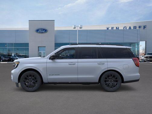 Glacier Gray Metallic Tri-Coat 2026 Ford Expedition Platinum