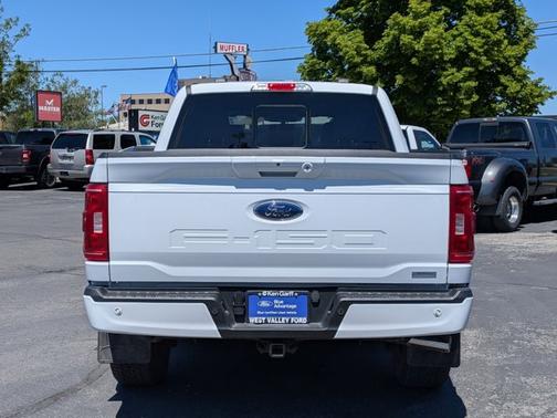 OXFORD WHITE 2023 Ford F-150 XLT