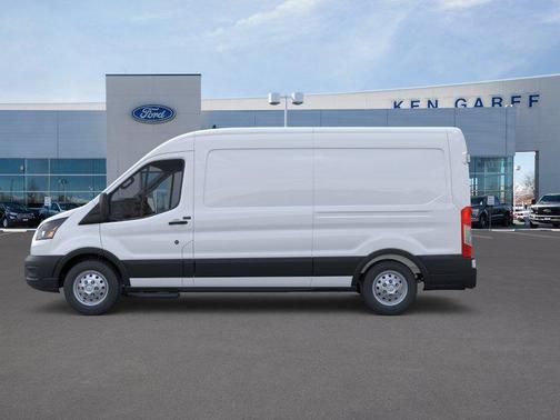 Oxford White 2026 Ford Transit-250 Base