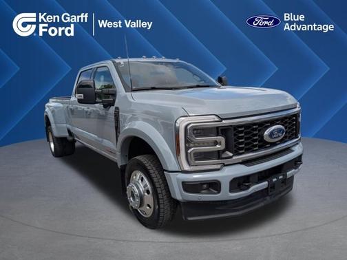 GLACIER GREY METALLIC 2026 Ford F-450 PLATINUM DRW