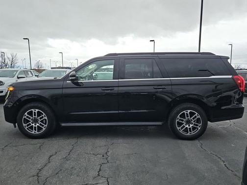 AGATE BLACK METALLIC 2025 Ford Expedition ACTIVE