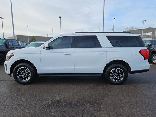 OXFORD WHITE 2024 Ford Expedition XLT