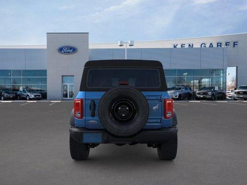 Velocity Blue Metallic 2026 Ford Bronco Big Bend