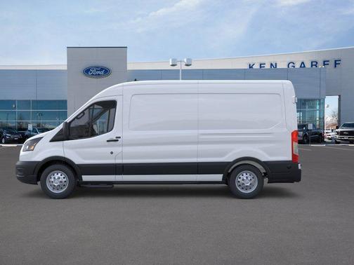 Oxford White 2026 Ford Transit-250 Base
