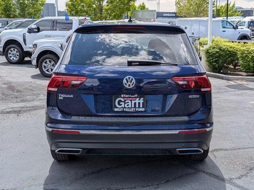 Atlantic Blue Metallic 2021 Volkswagen Tiguan 2.0T SE 4MOTION