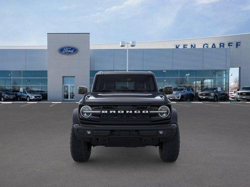 Shadow Black 2026 Ford Bronco Outer Banks