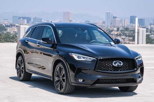 2022 INFINITI QX50 LUXE