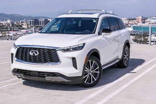 Majestic White 2025 INFINITI QX60 SENSORY