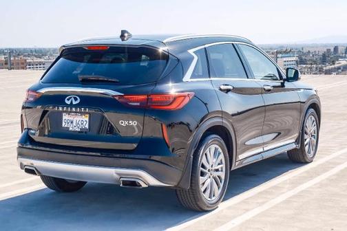 2025 INFINITI QX50 LUXE