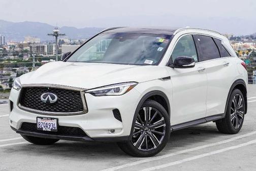 2021 INFINITI QX50 LUXE