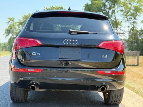 2010 Audi Q5 3.2 Premium quattro