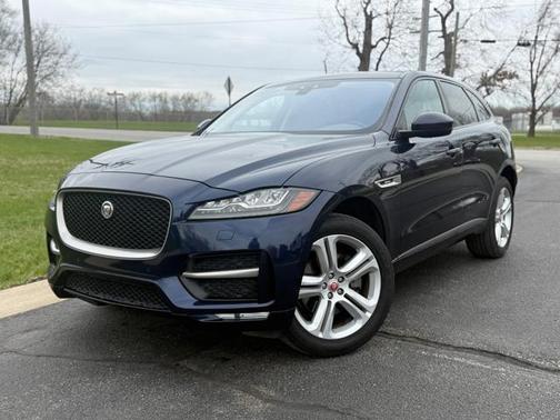 Dark Sapphire Metallic 2017 Jaguar F-PACE 35t R-Sport
