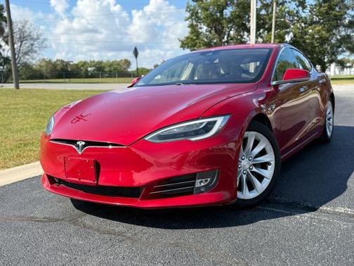 2016 Tesla Model S 70D