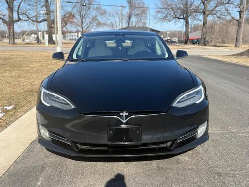 2018 Tesla Model S 75D