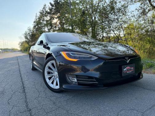 2017 Tesla Model S 75