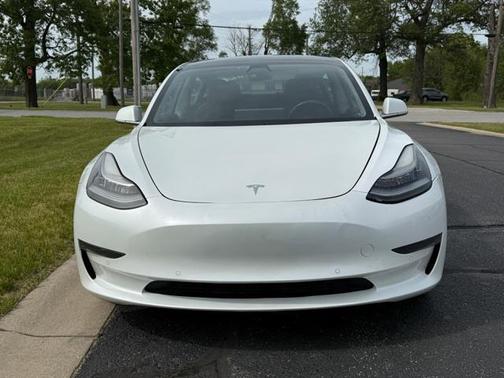White 2020 Tesla Model 3 Standard Range Plus