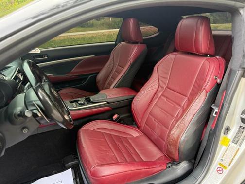 2016 Lexus RC 200t Base