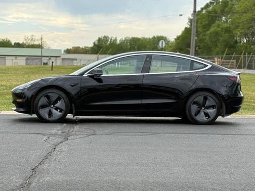 2018 Tesla Model 3 Performance