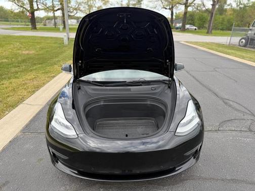 2018 Tesla Model 3 Performance