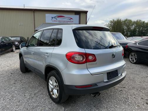 2011 Volkswagen Tiguan S