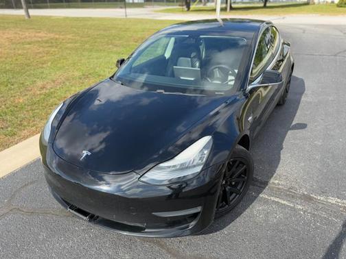 2020 Tesla Model 3 Standard Range Plus
