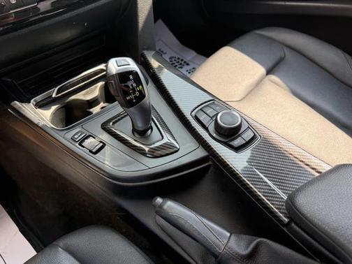 2016 BMW 320 i