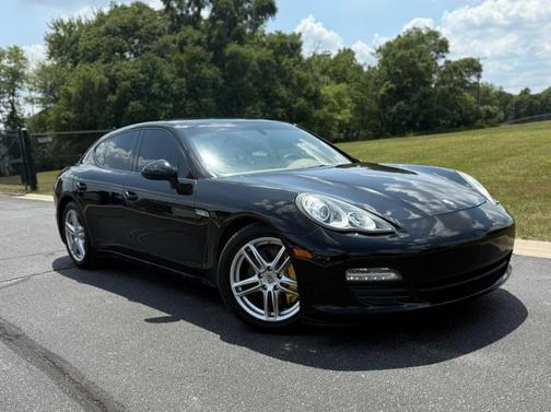 2011 Porsche Panamera 4