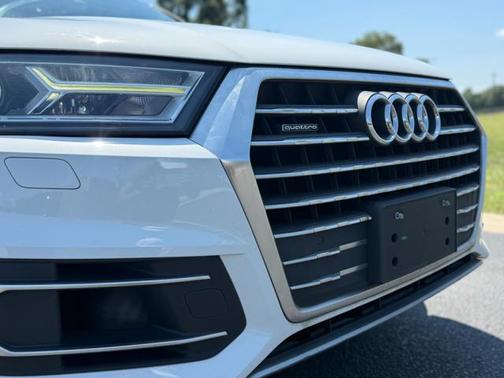 2017 Audi Q7 3.0T Premium