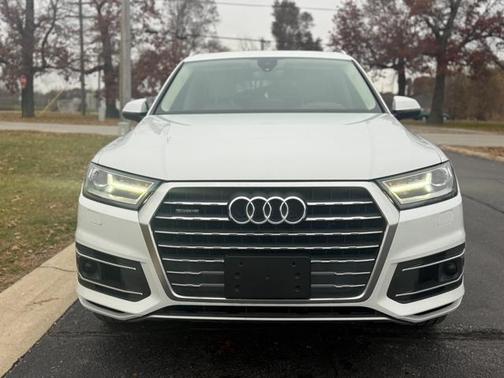 2018 Audi Q7 3.0T Premium Plus
