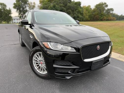 2017 Jaguar F-PACE 35t