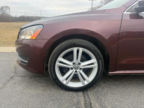 2014 Volkswagen Passat 2.0L TDI DSG SE w/Sunroof