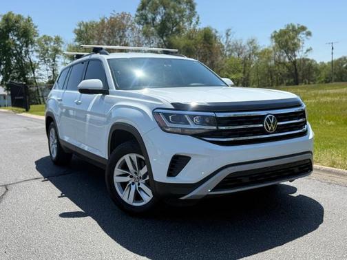 Pure White 2021 Volkswagen Atlas S